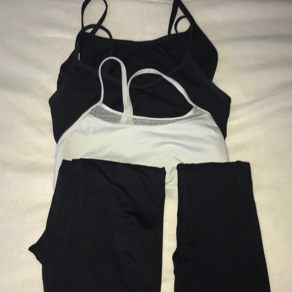 3 dance tops 2 black legging